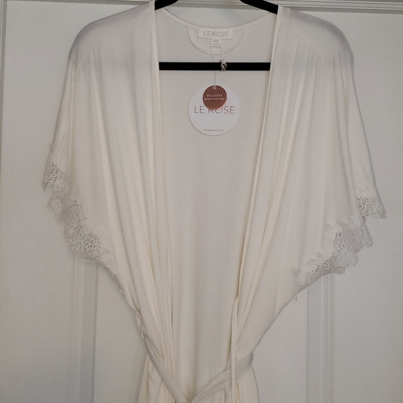 Le Rose Cara Jersey Robe - Picture 3 of 4